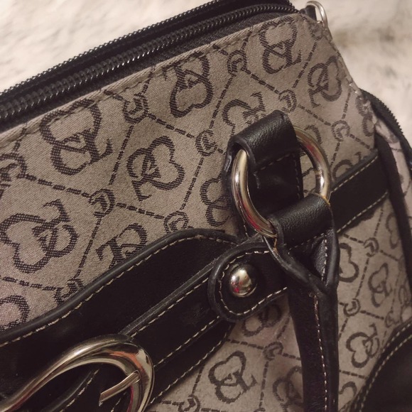 Shoulder_Bags